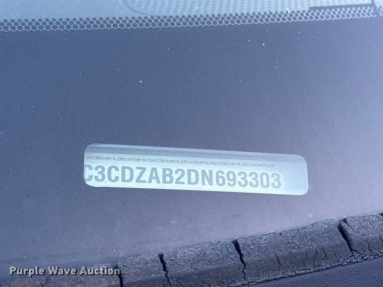 image for item ES8128 2013 Dodge Avenger Sedan
