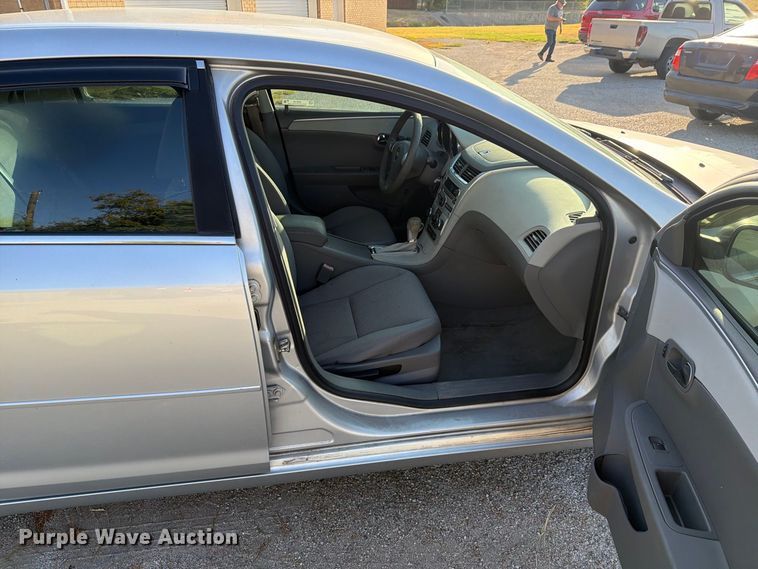 image for item ES8129 2012 Chevrolet Malibu 