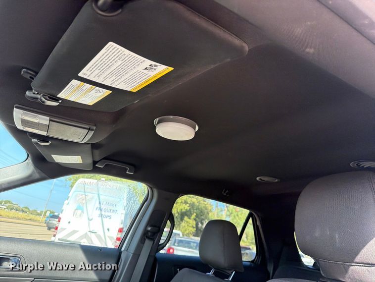 image for item ES8130 2019 Ford Explorer Police SUV
