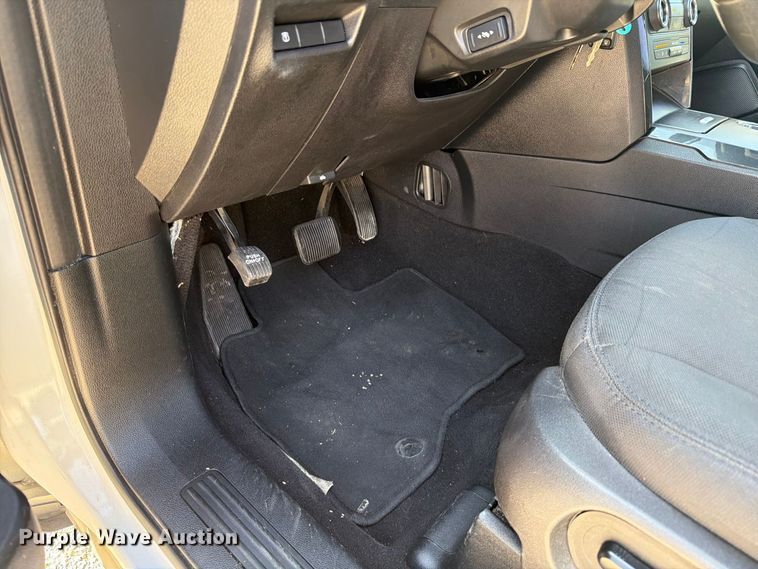 image for item ES8130 2019 Ford Explorer Police SUV
