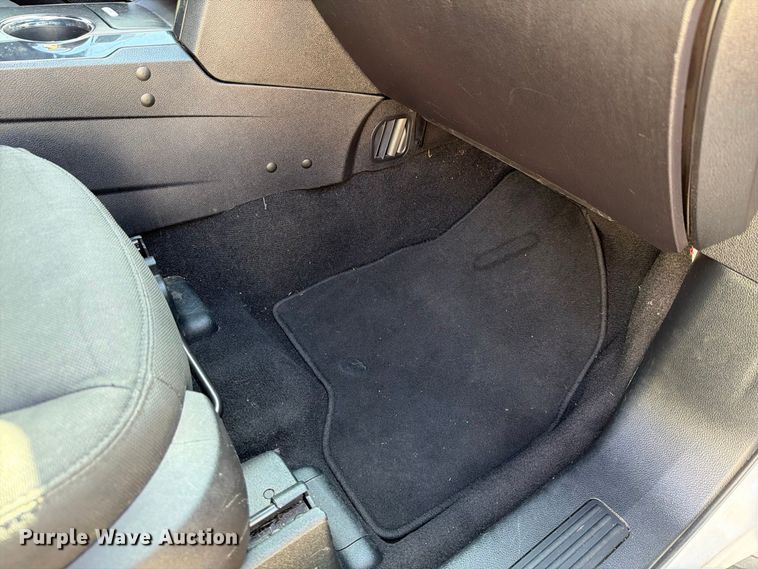 image for item ES8130 2019 Ford Explorer Police SUV