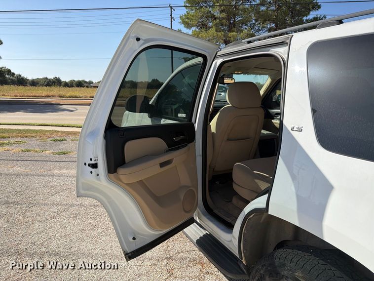 image for item ES8132 2007 Chevrolet Tahoe SUV
