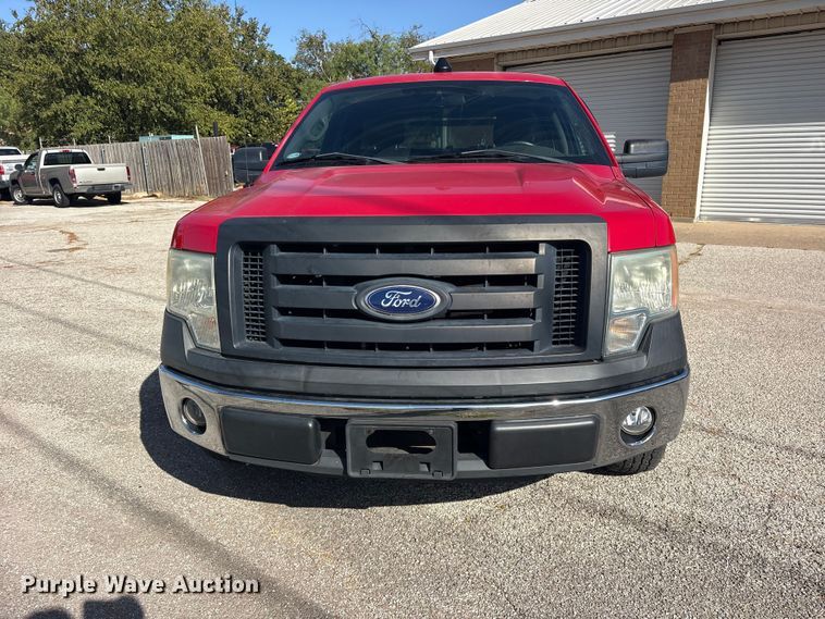 image for item ES8133 2010 Ford F150 pickup truck