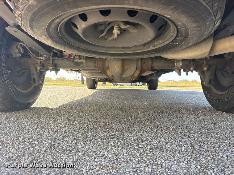 image for item ES8133 2010 Ford F150 pickup truck