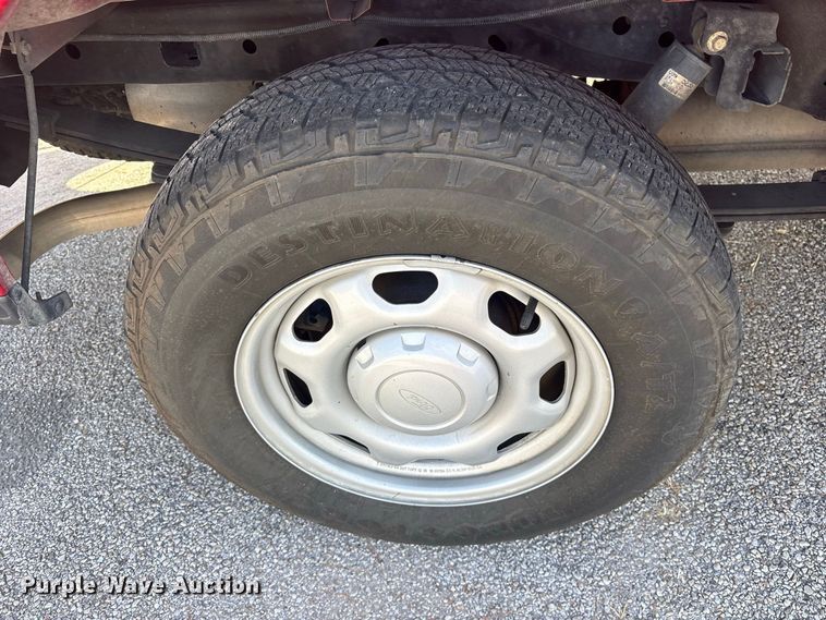 image for item ES8133 2010 Ford F150 pickup truck