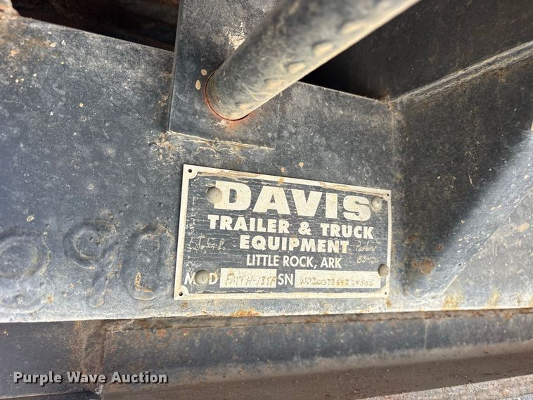 image for item ES8134 2012 International 7400 dump truck