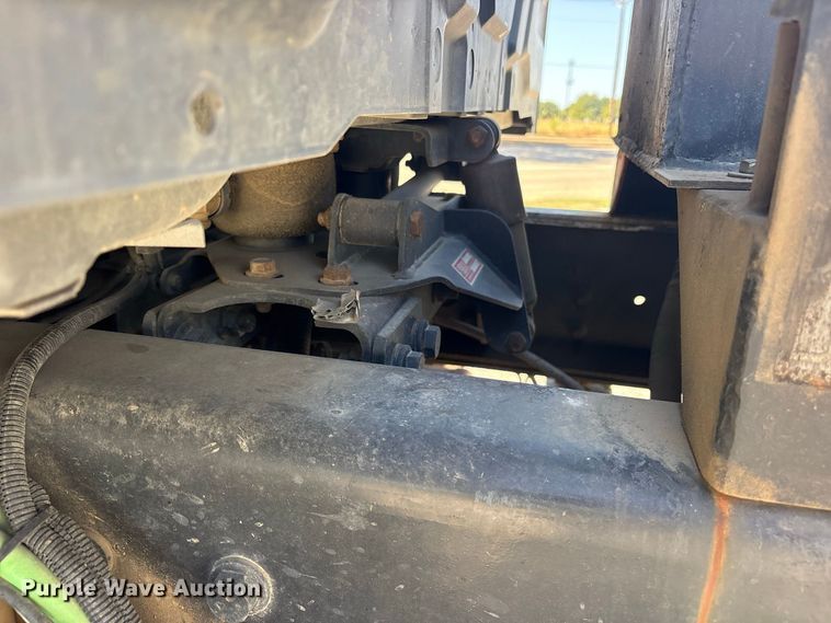 image for item ES8134 2012 International 7400 dump truck