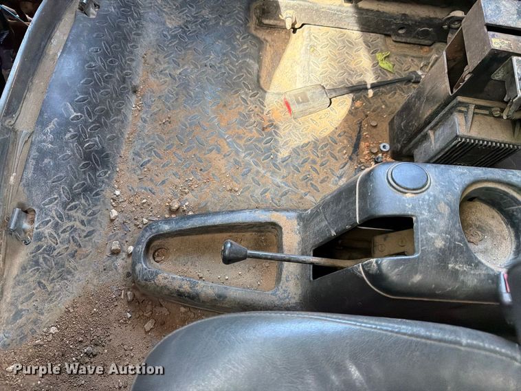 image for item ES8135 2007 Chevrolet C8500 dump truck