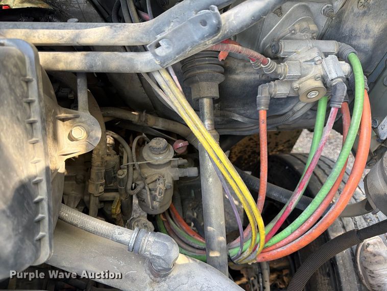 image for item ES8135 2007 Chevrolet C8500 dump truck