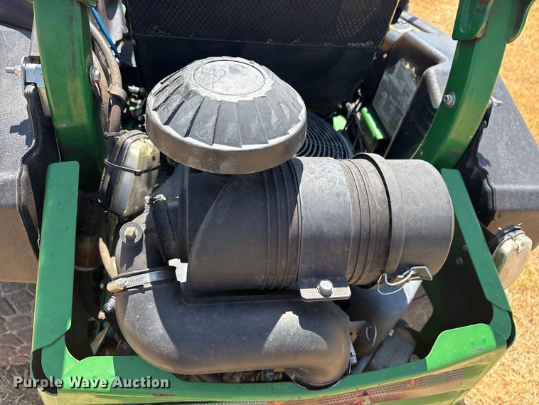 image for item ES8136 2018 John Deere Z970R lawn mower