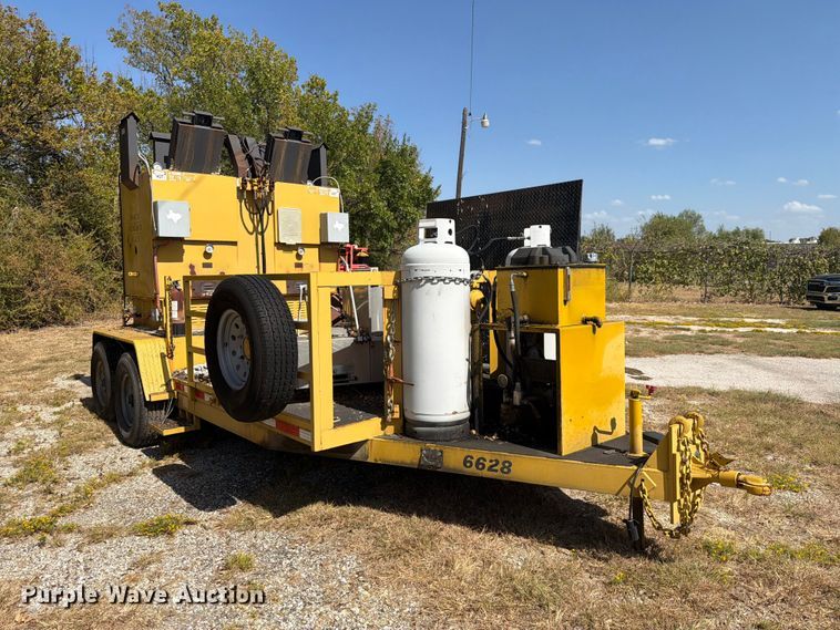 image for item ES8139 melter applicator
