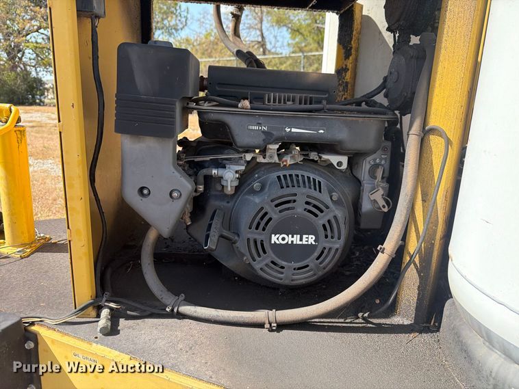 image for item ES8139 melter applicator