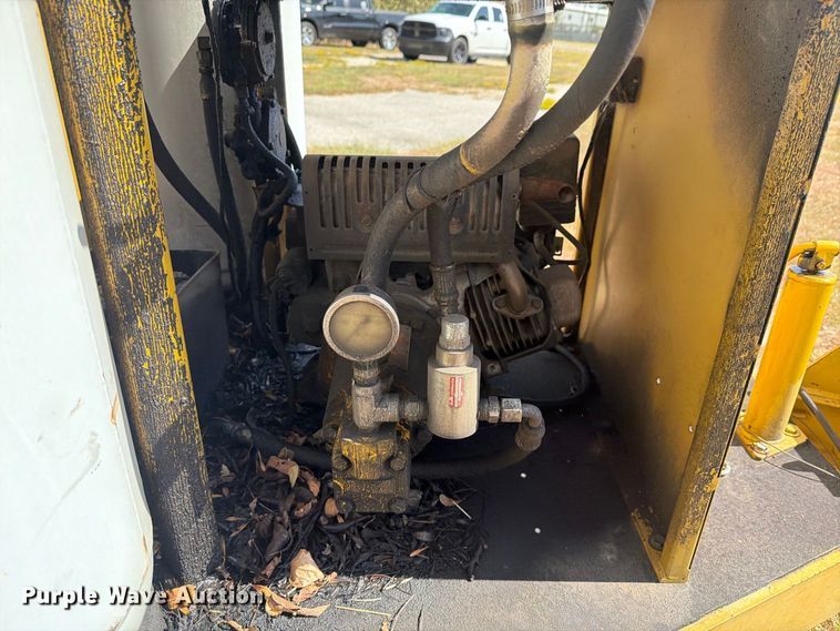 image for item ES8139 melter applicator