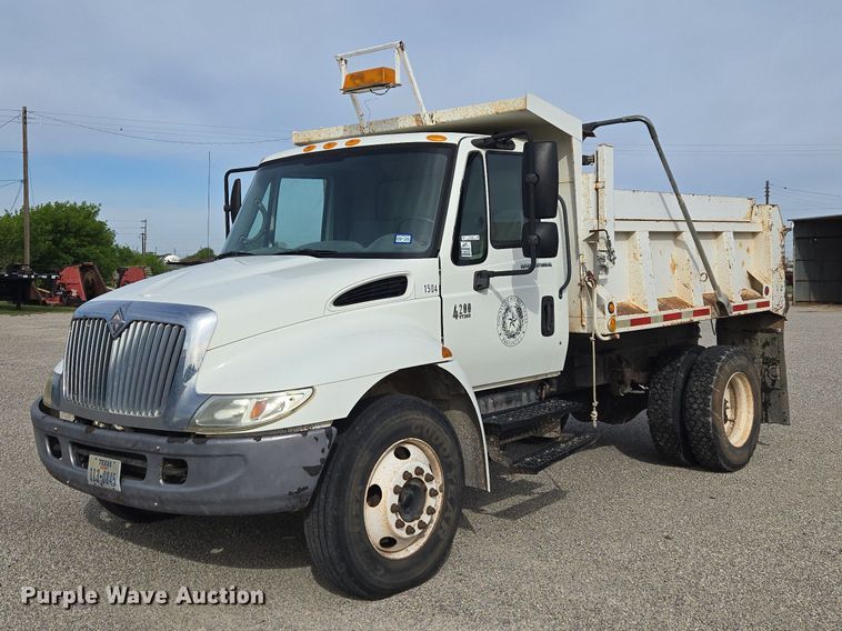 image for item ET5185 2007 International MA015 dump truck