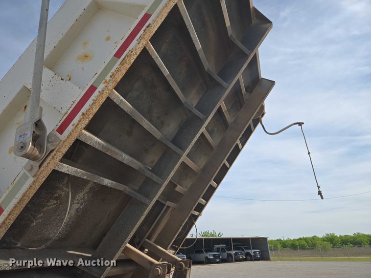 image for item ET5185 2007 International MA015 dump truck