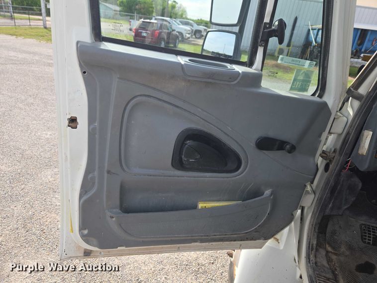 image for item ET5185 2007 International MA015 dump truck