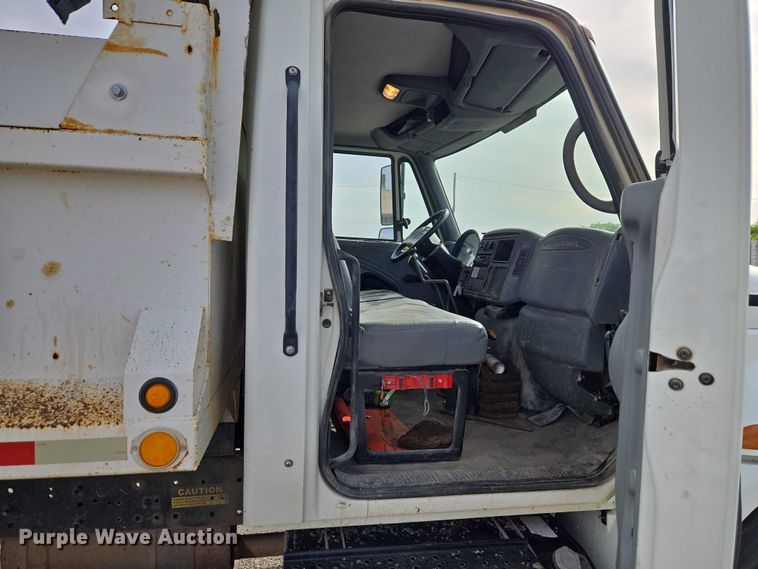 image for item ET5185 2007 International MA015 dump truck