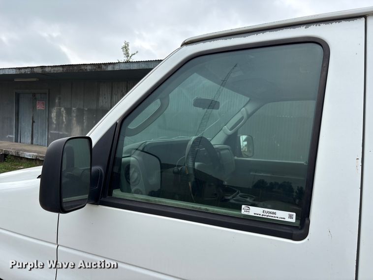 image for item EU0686 2009 Ford E350 