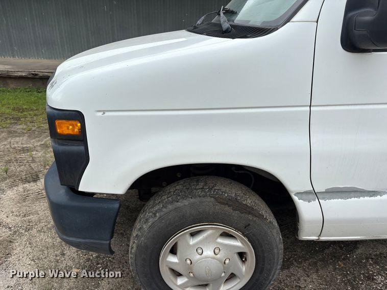 image for item EU0686 2009 Ford E350 
