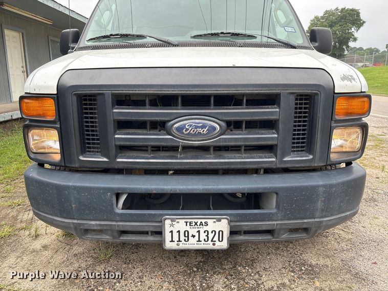 image for item EU0686 2009 Ford E350 