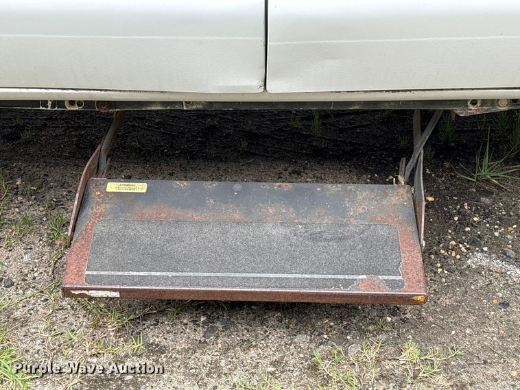 image for item EU0686 2009 Ford E350 