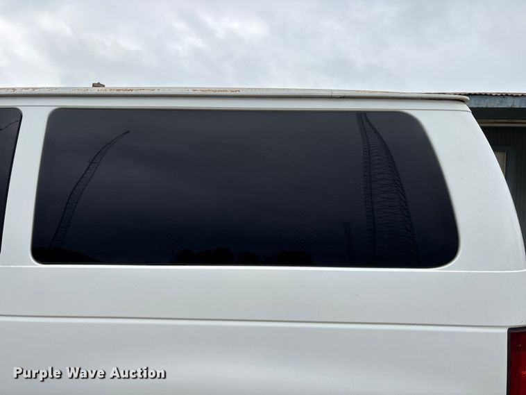 image for item EU0686 2009 Ford E350 