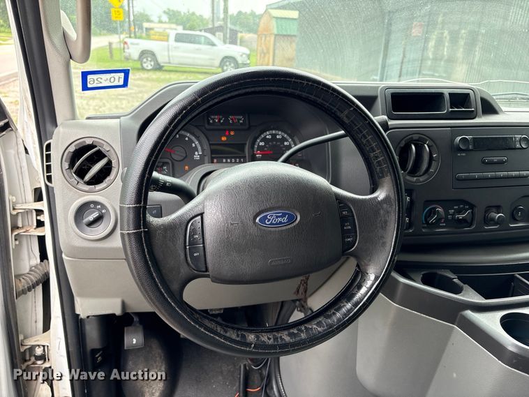 image for item EU0686 2009 Ford E350 