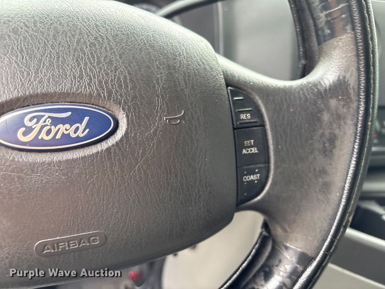 image for item EU0686 2009 Ford E350 