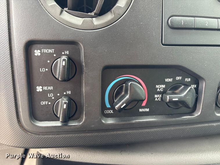 image for item EU0686 2009 Ford E350 