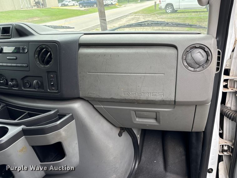 image for item EU0686 2009 Ford E350 