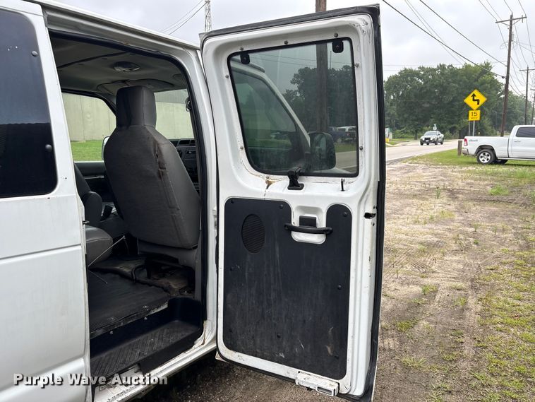 image for item EU0686 2009 Ford E350 