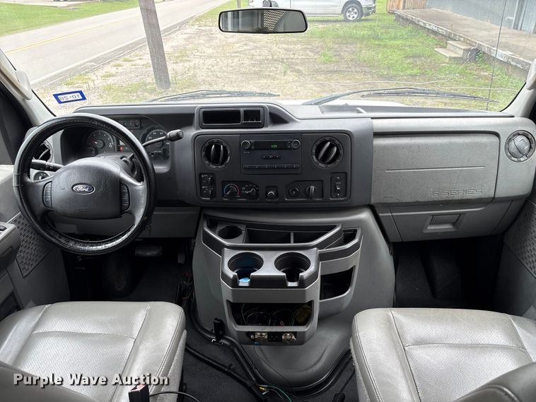 image for item EU0686 2009 Ford E350 
