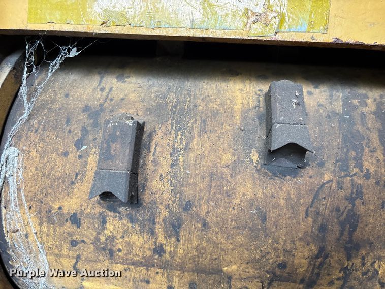 image for item EU0698 Tiger side boom mulcher