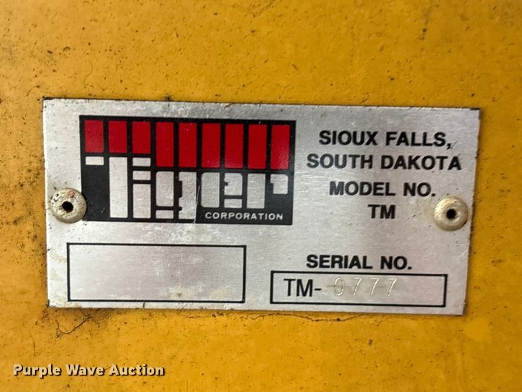 image for item EU0698 Tiger side boom mulcher