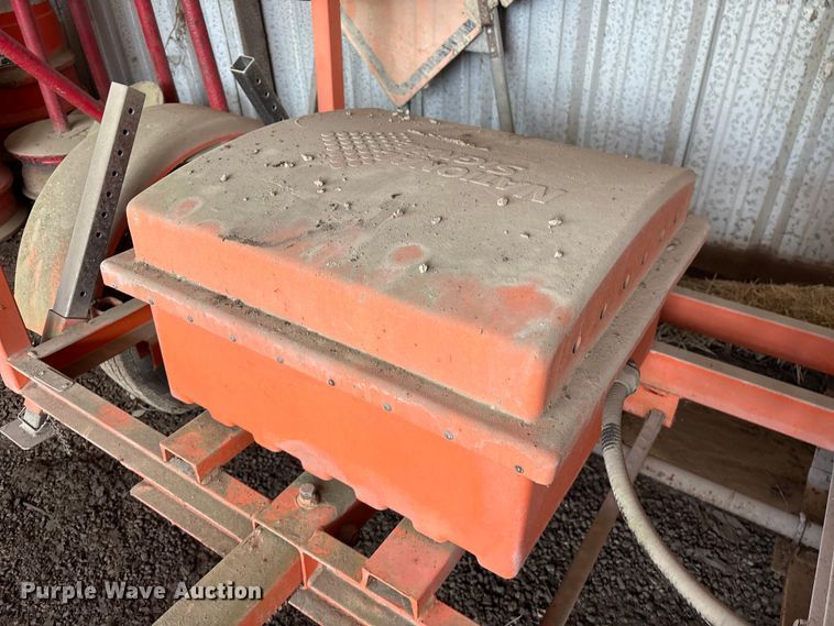 image for item EU0699 2009 NATIONAL SIGNAL, INC. board trailer