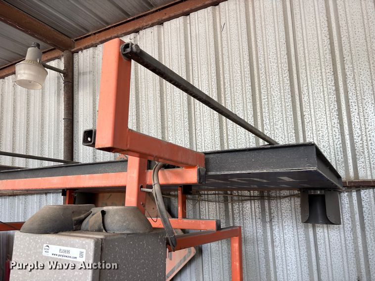 image for item EU0699 2009 NATIONAL SIGNAL, INC. board trailer