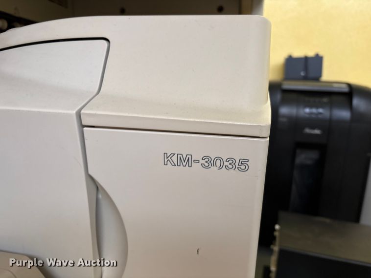 image for item EU0706 Office equipment