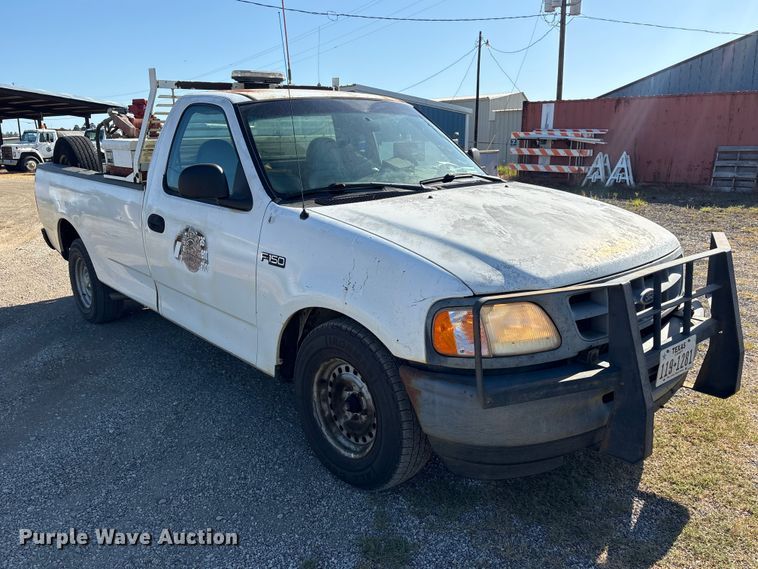 image for item EU0826 1997 Ford F150 pickup truck