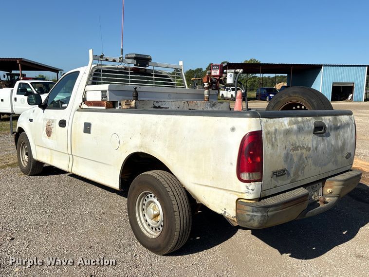 image for item EU0826 1997 Ford F150 pickup truck