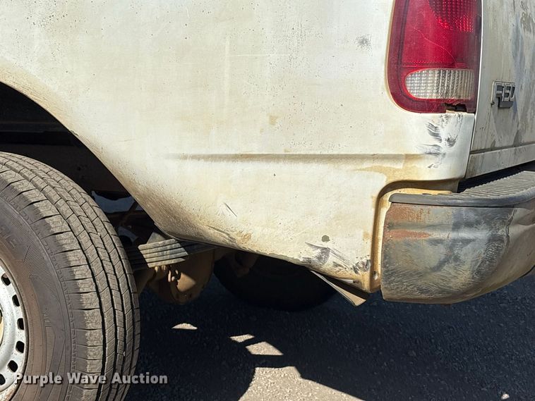 image for item EU0826 1997 Ford F150 pickup truck