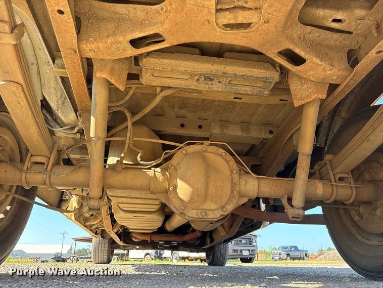 image for item EU0826 1997 Ford F150 pickup truck