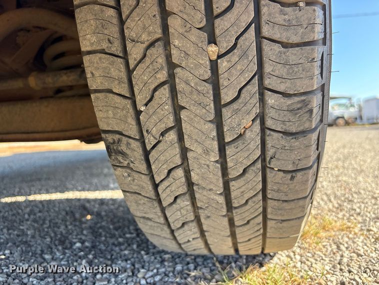 image for item EU0826 1997 Ford F150 pickup truck