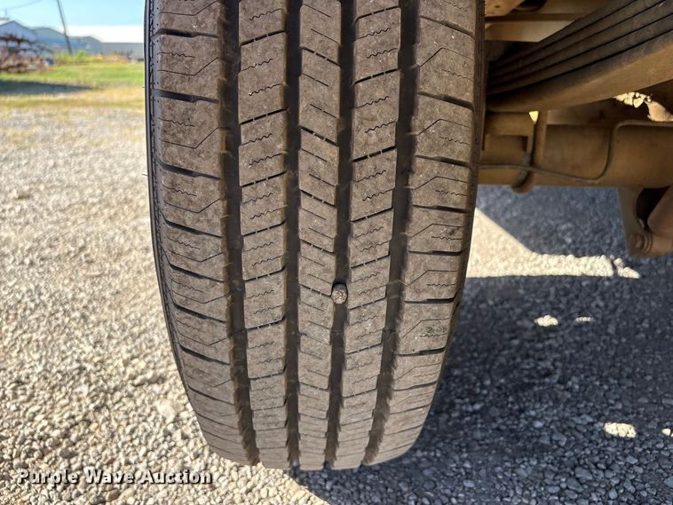 image for item EU0826 1997 Ford F150 pickup truck