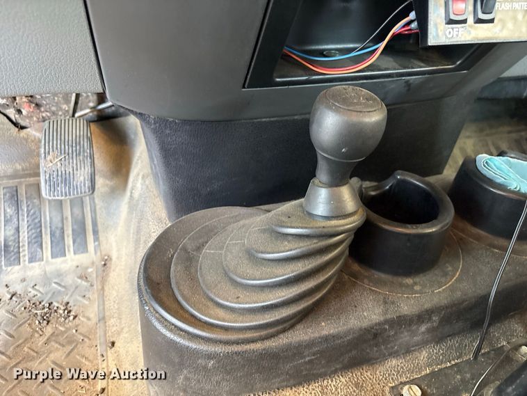 image for item EU0828 2007 Ford F-150 Ext. Cab pickup truck