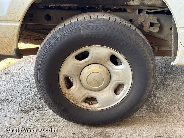 image for item EU0828 2007 Ford F-150 Ext. Cab pickup truck