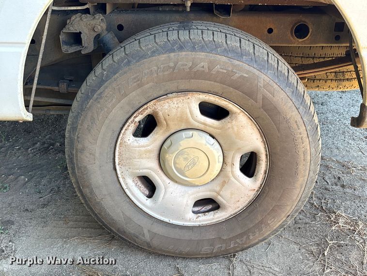 image for item EU0828 2007 Ford F-150 Ext. Cab pickup truck