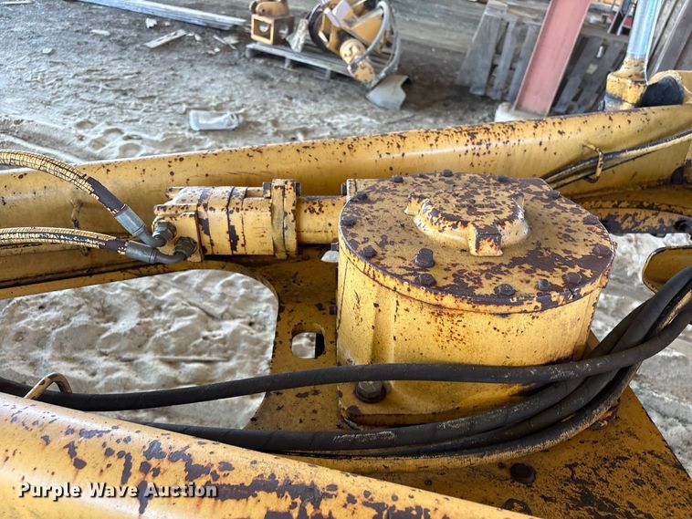 image for item EU0829 1994 John Deere 770BH motor grader