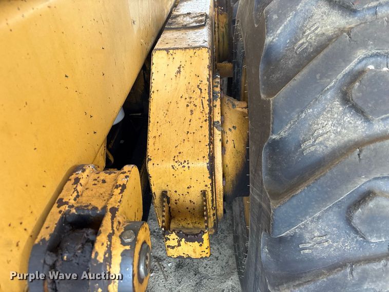 image for item EU0829 1994 John Deere 770BH motor grader