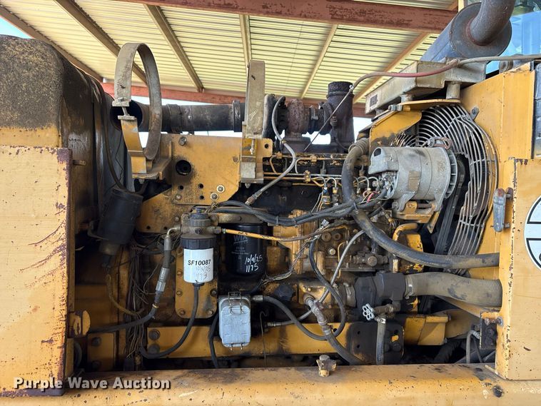 image for item EU0829 1994 John Deere 770BH motor grader