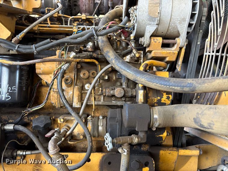 image for item EU0829 1994 John Deere 770BH motor grader